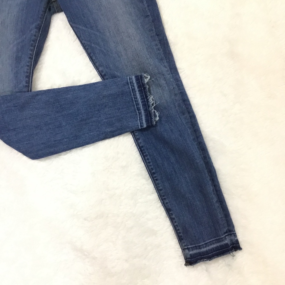 Hudson Natalie Cropped Skinny Released Hem Jeans - Picture 3 of 8
